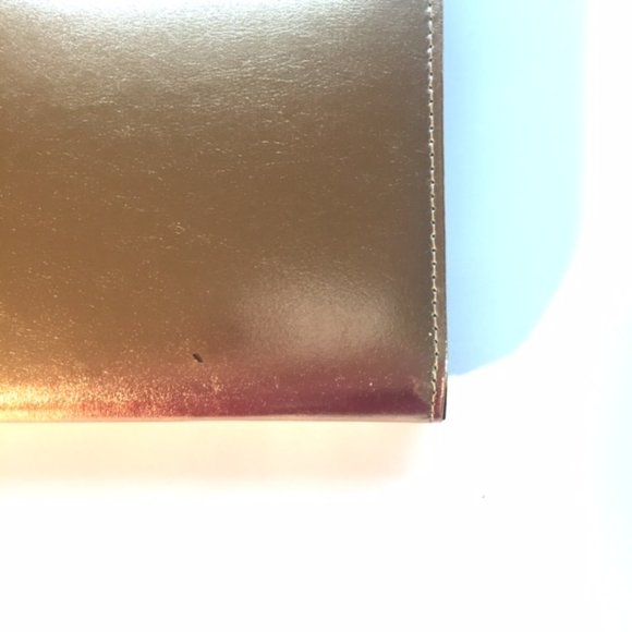 Gemline iPad Case Gold Leather Multi-Position - Picture 9 of 9